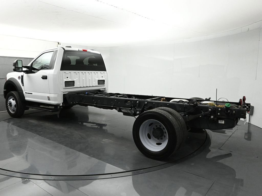 Certified 2020 Ford F550 2WD Regular Cab Super Duty image 8