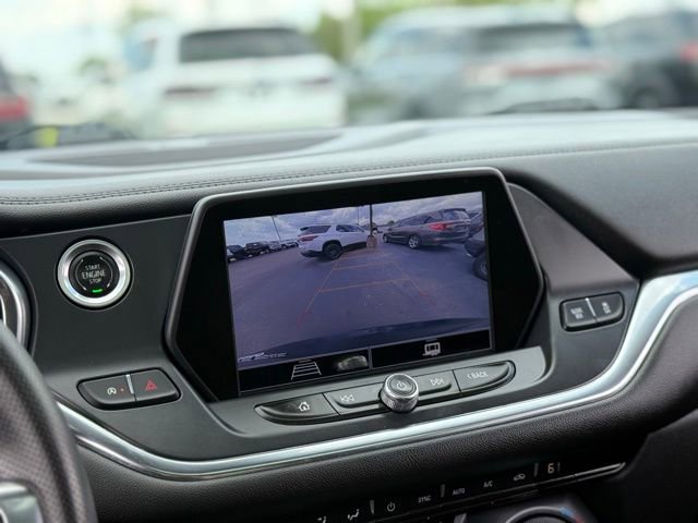 Used 2022 Chevrolet Blazer LT AWD/4WD image 3