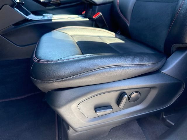 Certified 2022 Ford Explorer ST-Line w/ Class IV Trailer Tow Package RWD image 16