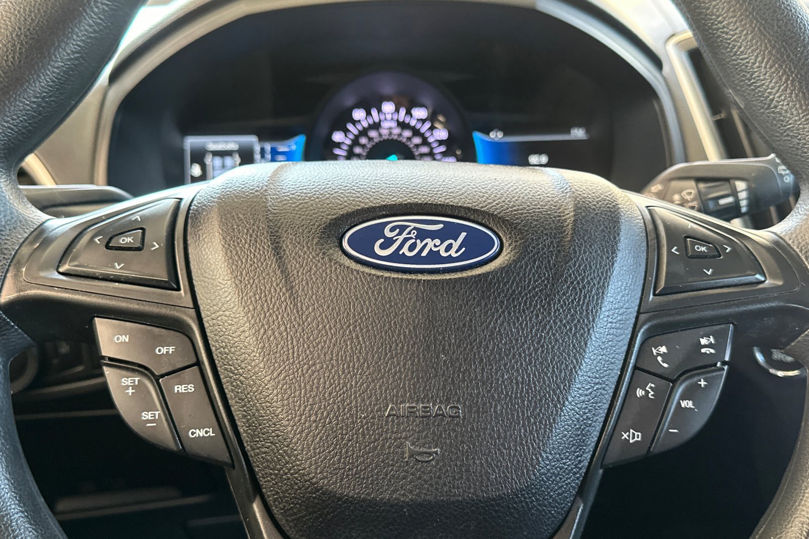 Certified 2024 Ford Edge SE w/ Black Appearance Package AWD/4WD image 25