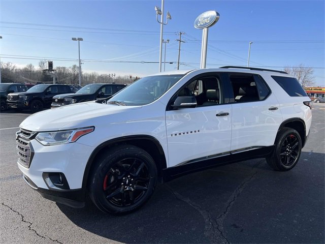 Used 2019 Chevrolet Traverse Premier w/ Redline Edition image 3