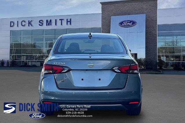 Used 2025 Nissan Versa SV FWD image 5