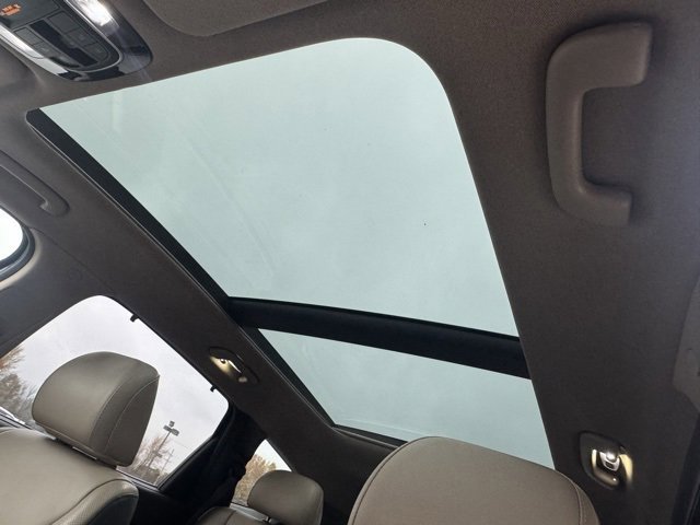 Used 2022 Hyundai Santa Fe Limited image 16