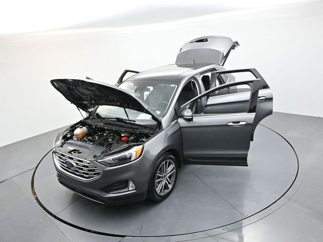 Certified 2022 Ford Edge Titanium AWD/4WD image 38