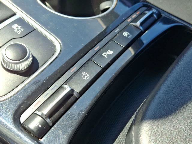 Used 2019 Kia Stinger AWD/4WD image 25