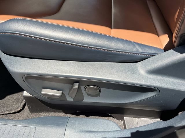 Certified 2023 Ford Maverick Lariat w/ Lariat Luxury Package FWD image 32