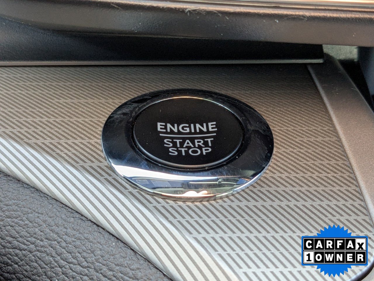 Certified 2024 Ford Explorer XLT w/ Equipment Group 202A image 35