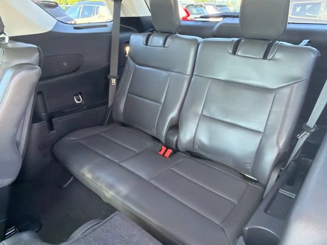 Certified 2025 Ford Explorer Active w/ Active Comfort Package AWD/4WD image 18