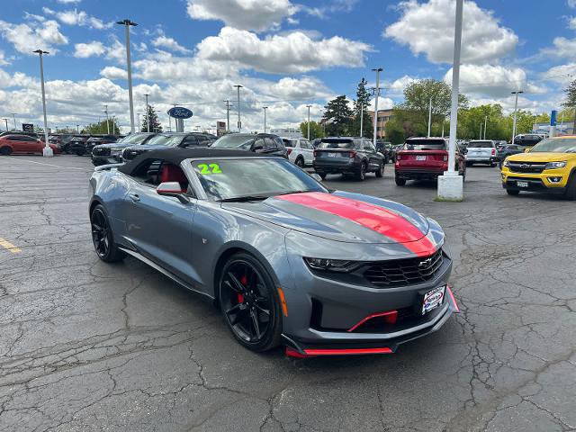 Used 2022 Chevrolet Camaro LT RWD image 10