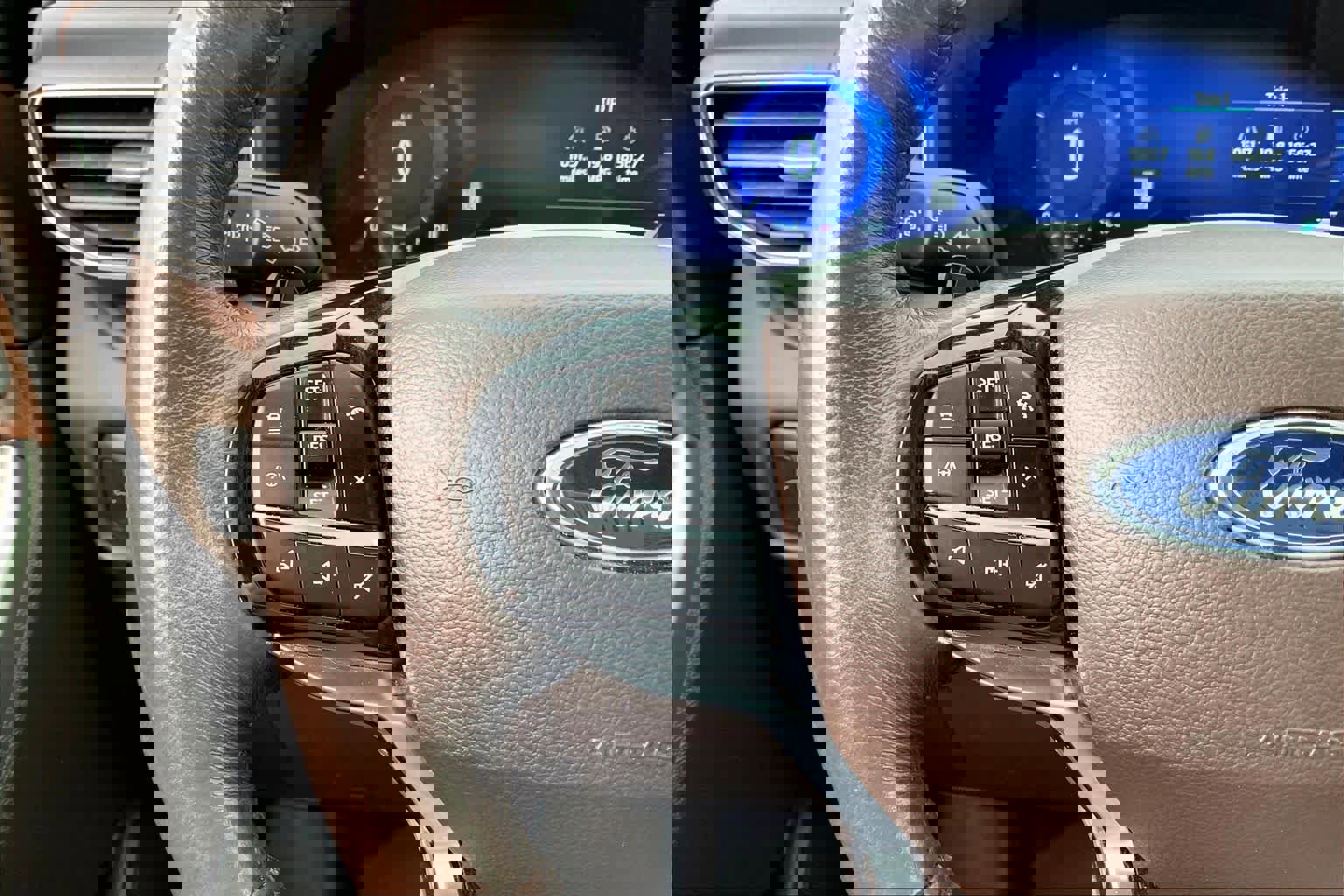 Certified 2021 Ford Explorer King Ranch image 24