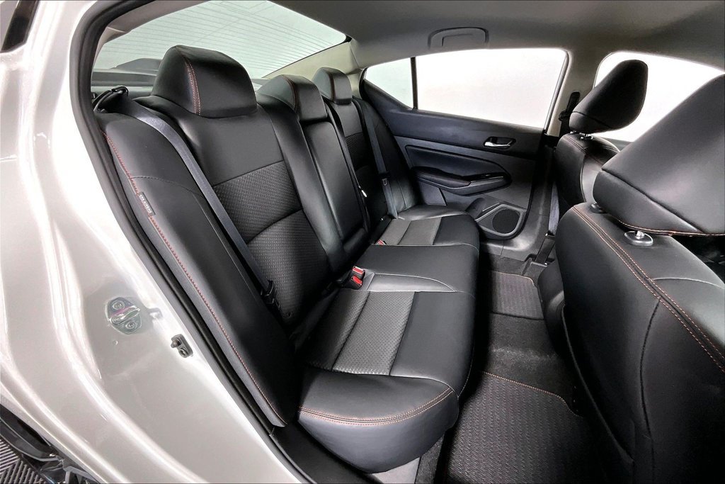 Used 2024 Nissan Altima 2.5 SR FWD image 27