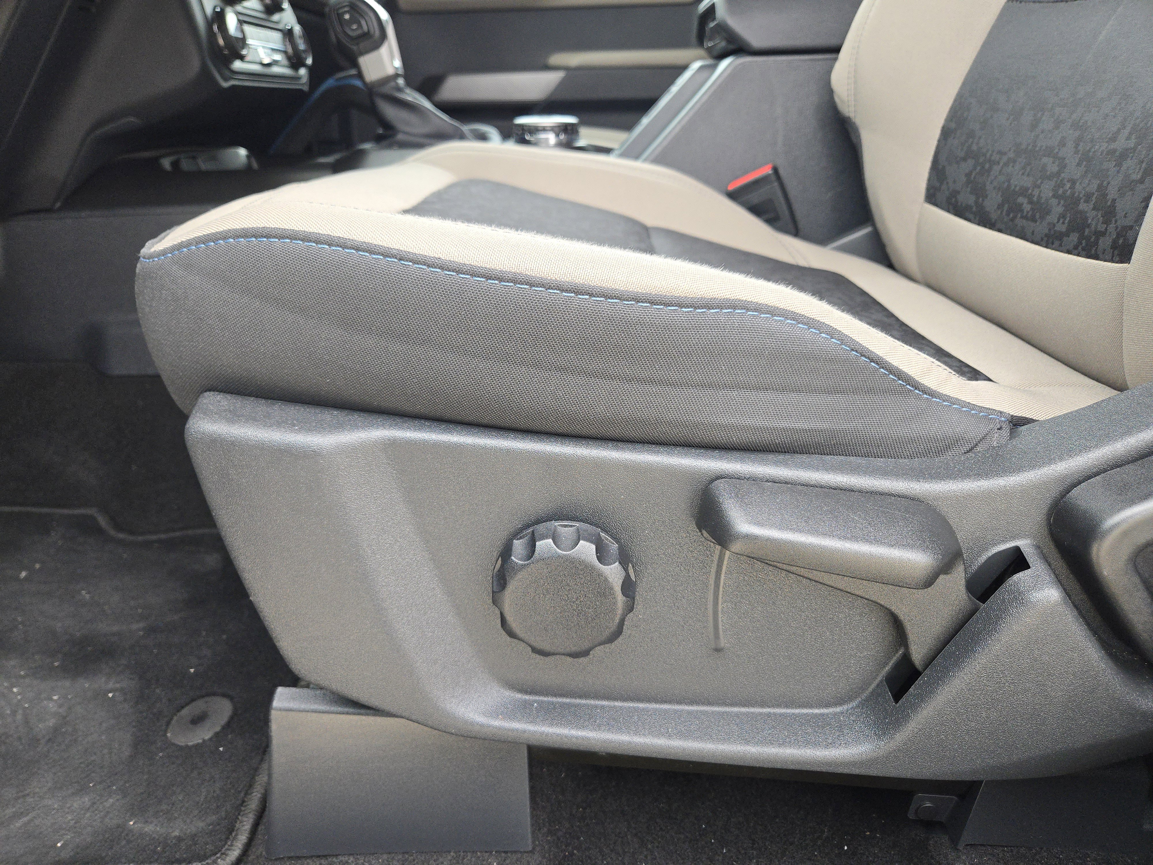 Certified 2023 Ford Bronco Wildtrak AWD/4WD image 22