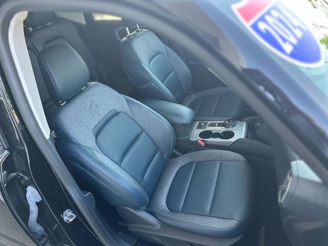 Certified 2024 Ford Bronco Sport Outer Banks w/ Tech Package AWD/4WD image 27