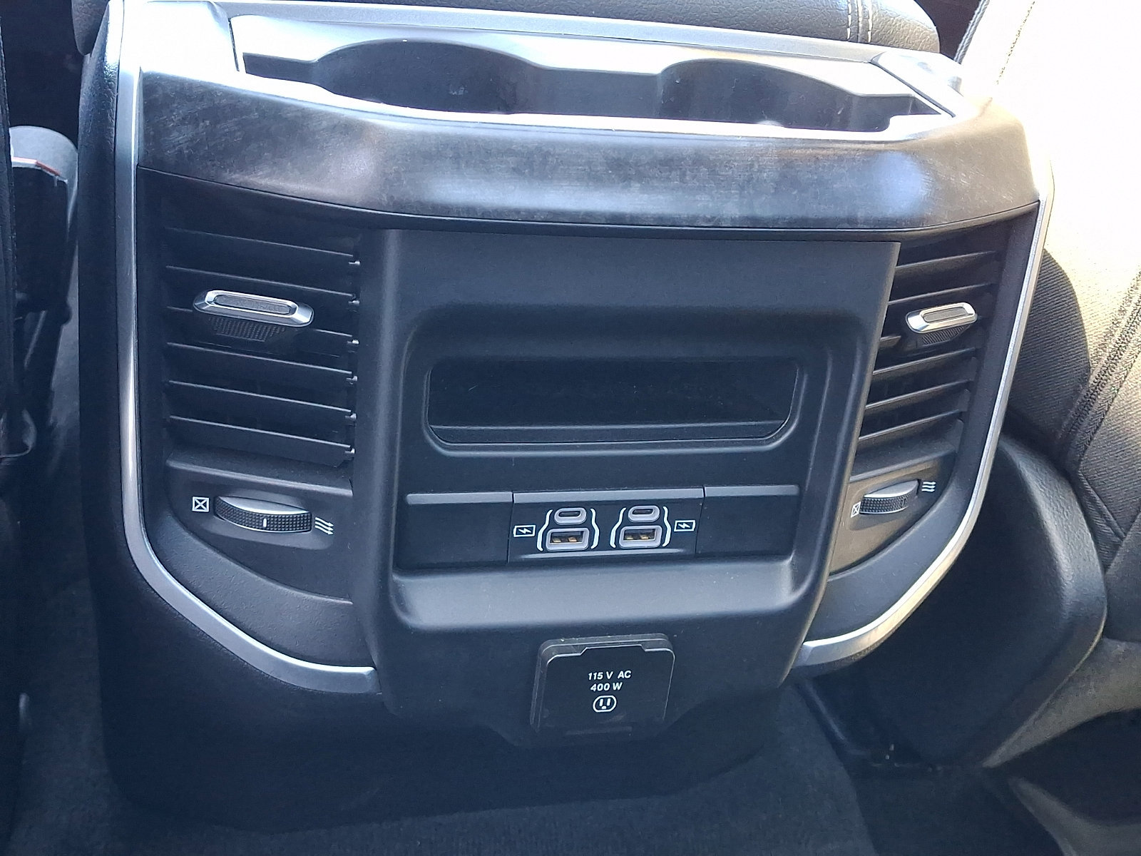 Used 2022 RAM 1500 Big Horn AWD/4WD image 13