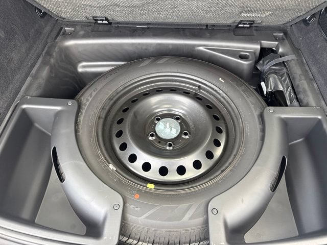 Used 2023 Jeep Grand Cherokee Overland w/ Adv Protech Group III AWD/4WD image 46