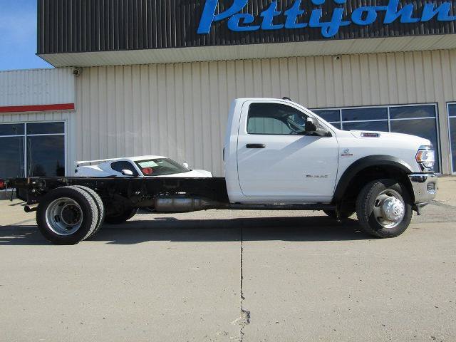 Used 2022 RAM 5500 Tradesman AWD/4WD image 2