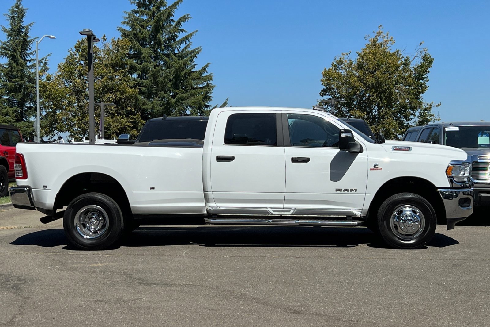 Used 2024 RAM 3500 Big Horn image 6