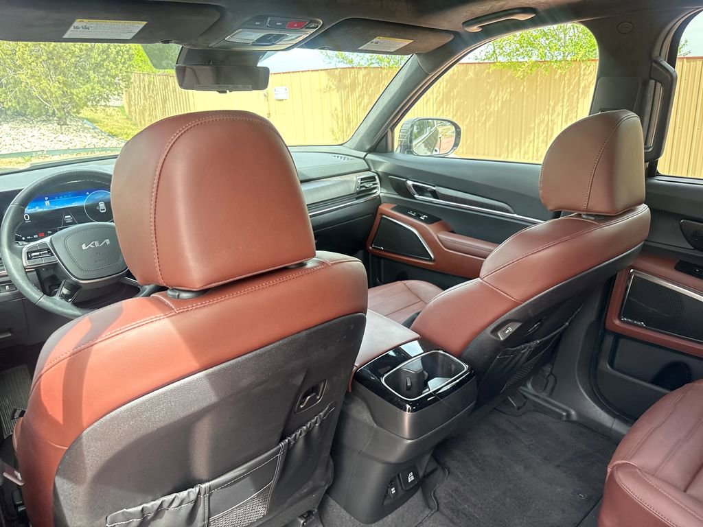 Used 2024 Kia Telluride SX Prestige AWD/4WD image 23