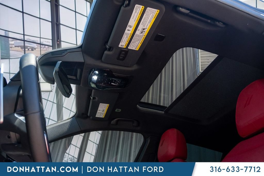 Used 2024 Dodge Hornet R/T Plus w/ R/T Blacktop Package AWD/4WD image 18
