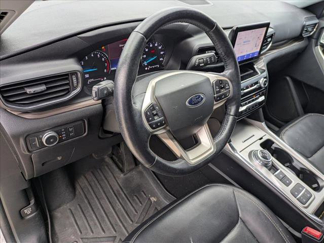 Certified 2021 Ford Explorer Limited w/ Equipment Group 301A image 9