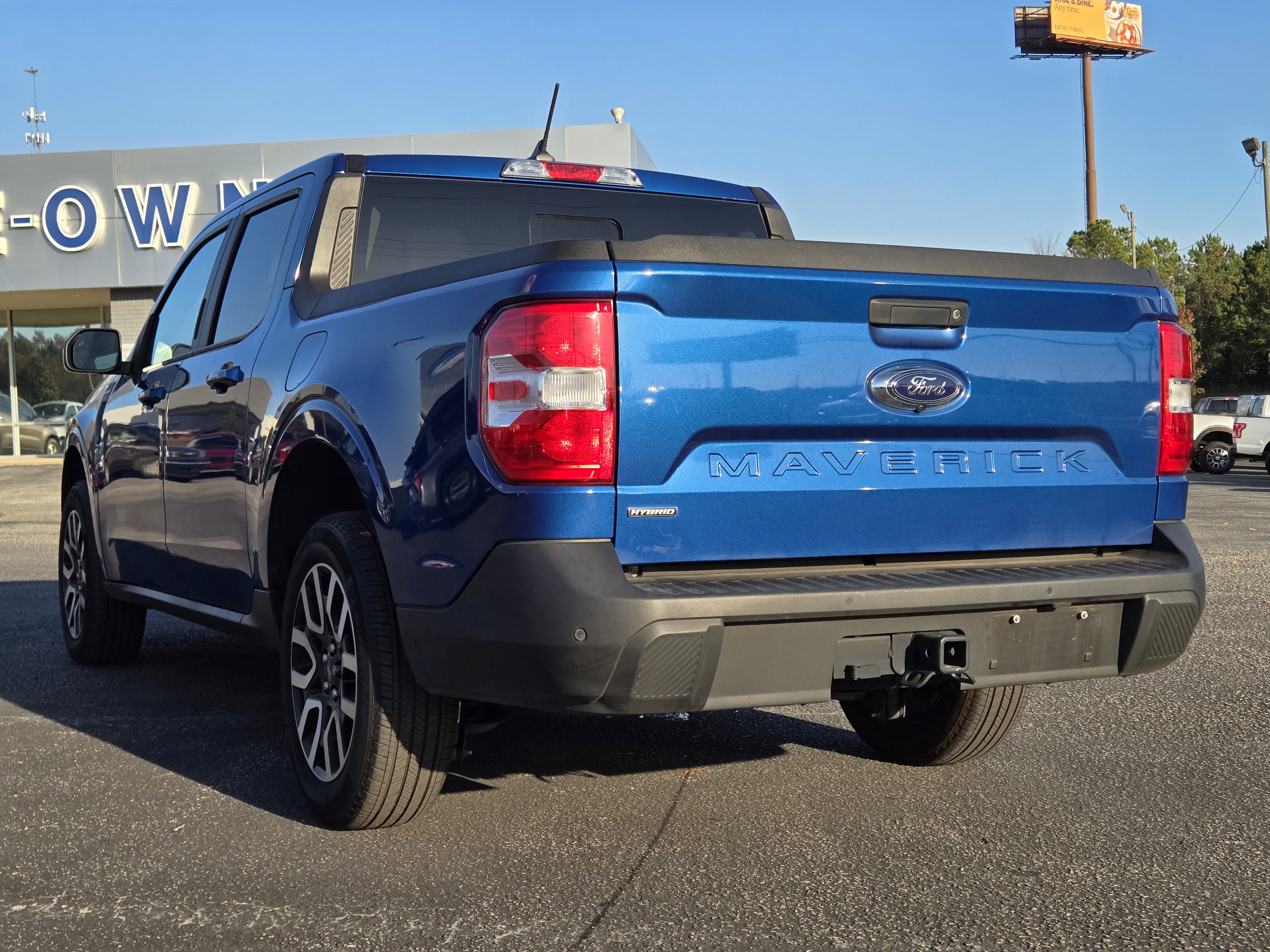 Certified 2023 Ford Maverick Lariat w/ Lariat Luxury Package image 10