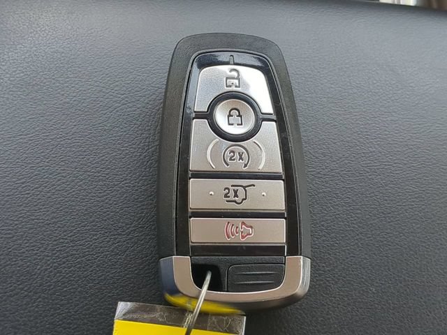 Certified 2020 Ford Explorer Limited RWD image 30