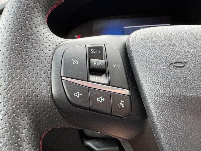Certified 2024 Ford Escape ST-Line AWD/4WD image 16