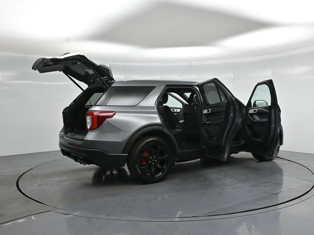 Certified 2021 Ford Explorer ST w/ Equipment Group 401A AWD/4WD image 6