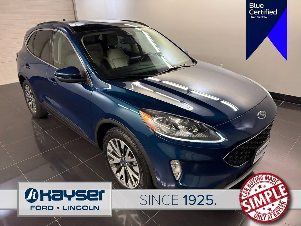Certified 2020 Ford Escape Titanium AWD/4WD image 1