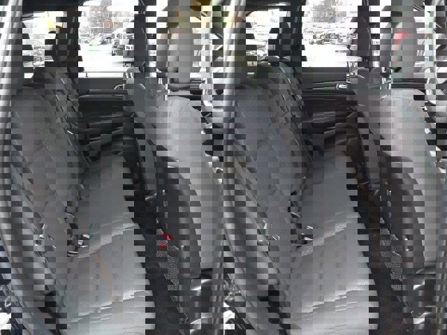 Used 2019 Jeep Grand Cherokee Laredo image 25