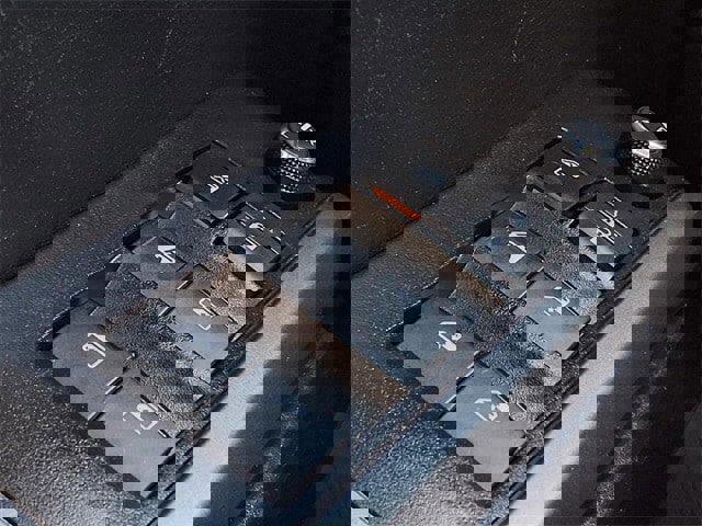 Used 2018 Toyota Tacoma SR5 image 23