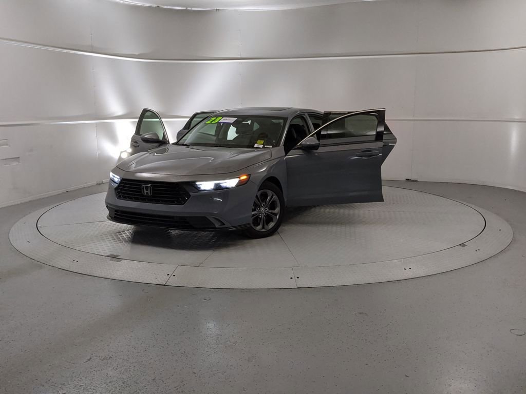 Used 2023 Honda Accord EX-L image 12