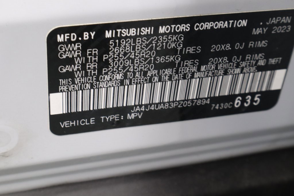 Used 2023 Mitsubishi Outlander SE image 35