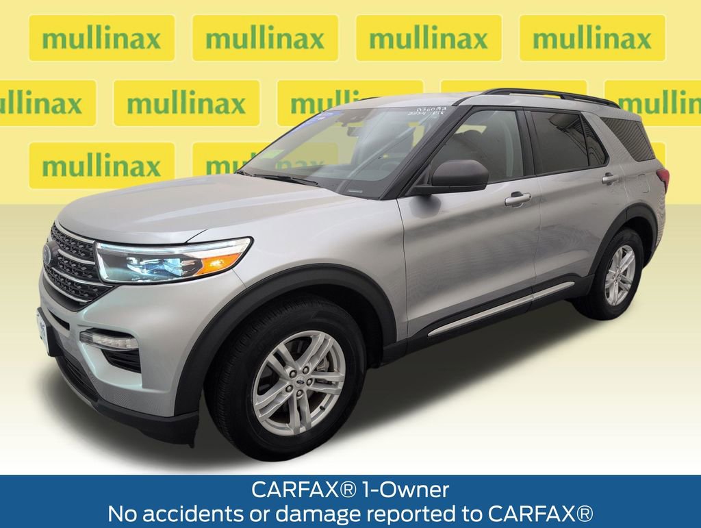 Certified 2024 Ford Explorer XLT w/ Equipment Group 202A RWD image 10