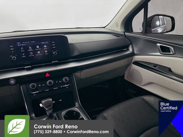 Used 2024 Kia Carnival LX FWD image 25