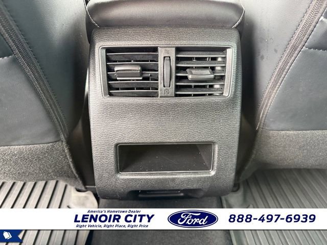 Used 2023 Mitsubishi Outlander SE Black Edition image 13