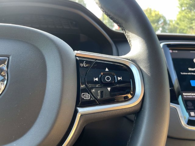 Used 2023 Volvo XC90 B6 Ultimate w/ Lounge Package AWD/4WD image 26
