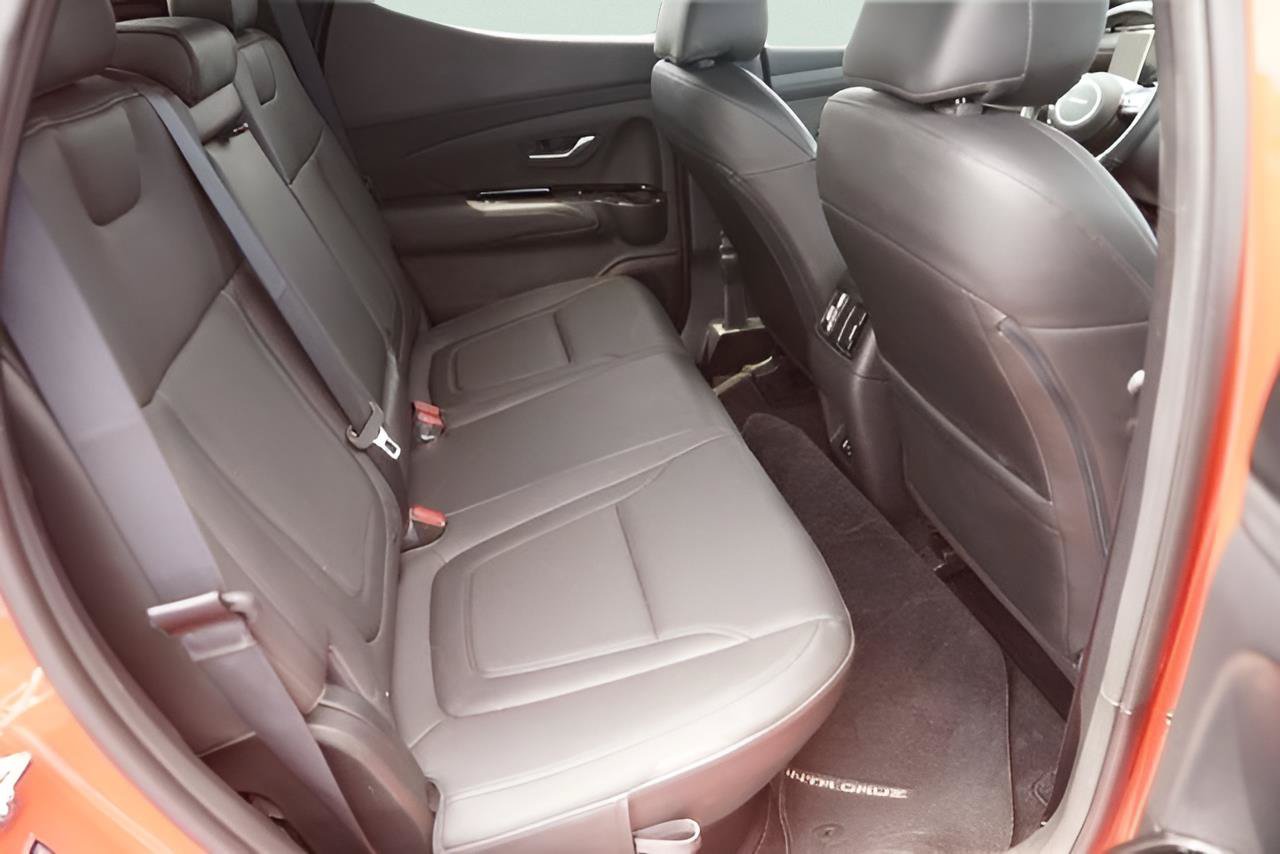 Used 2025 Hyundai Santa Cruz XRT AWD/4WD image 15