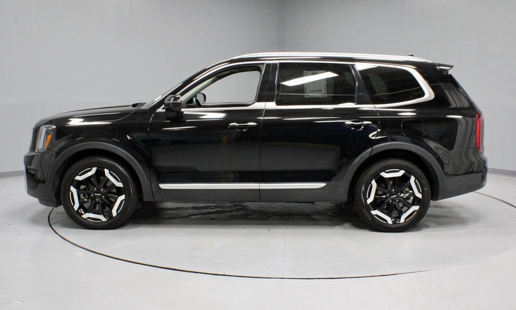 Used 2025 Kia Telluride S AWD/4WD image 10