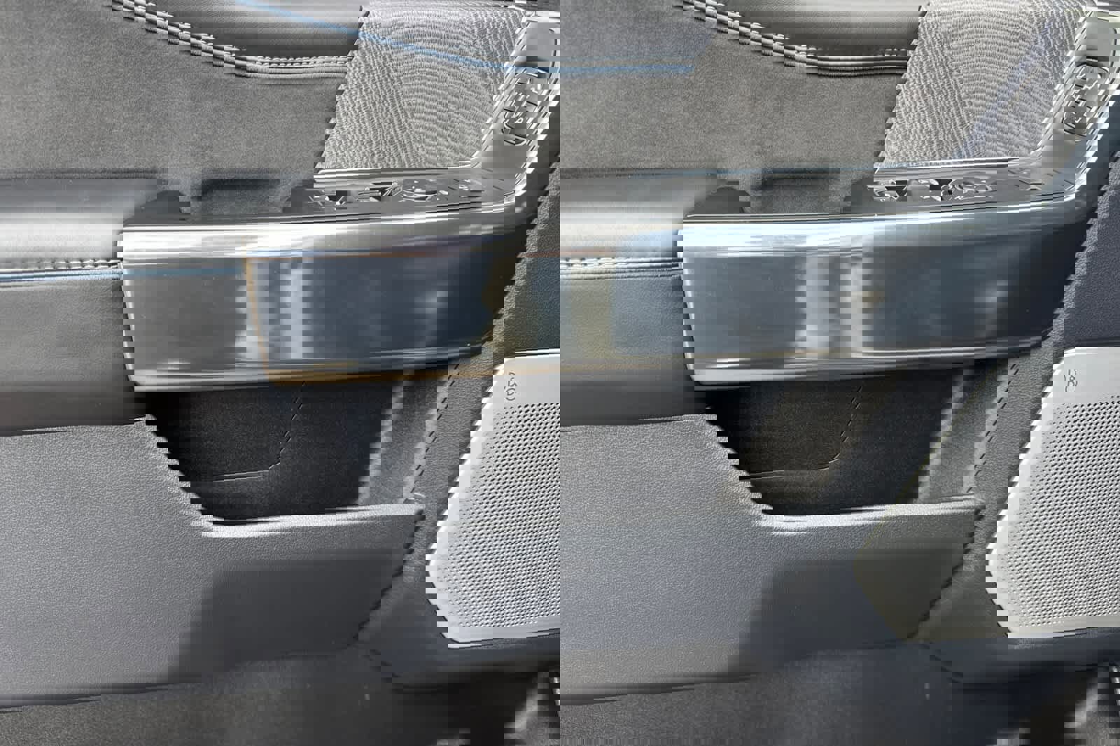 Certified 2025 Ford F350 Platinum image 12