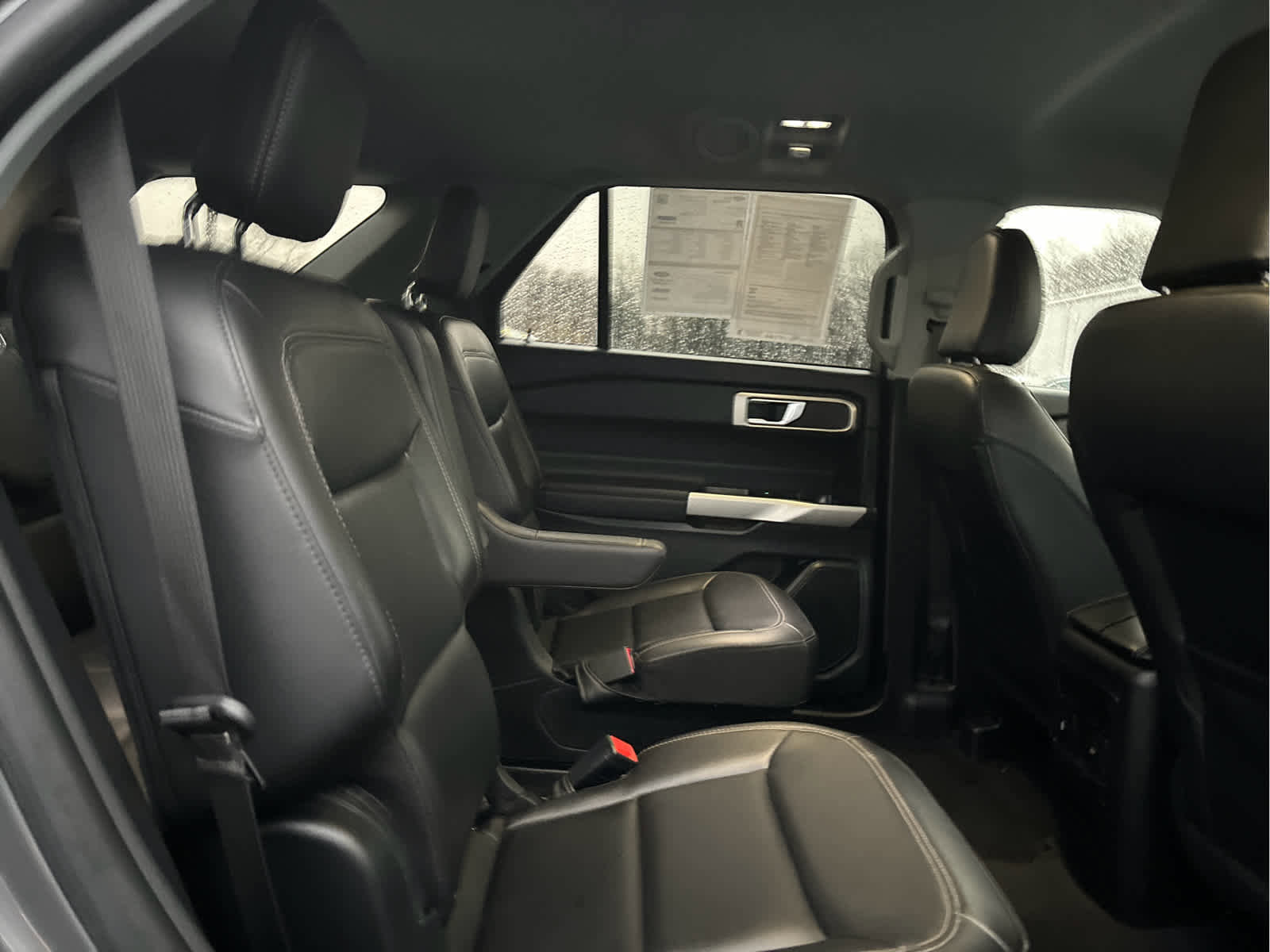 Certified 2023 Ford Explorer XLT w/ Equipment Group 202A image 32