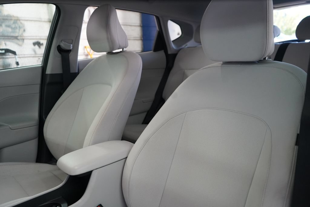 Used 2026 Hyundai Kona SEL Sport FWD image 18