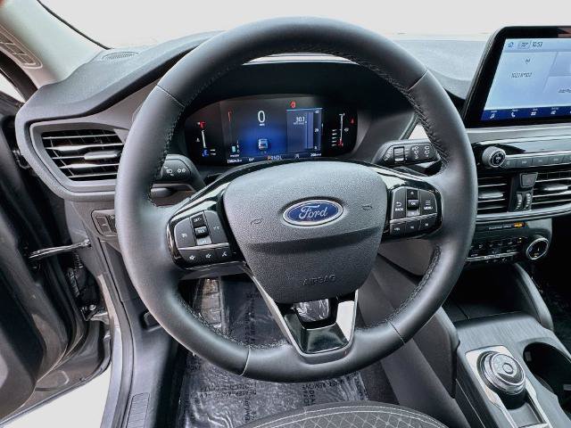 Certified 2024 Ford Escape Active AWD/4WD image 10