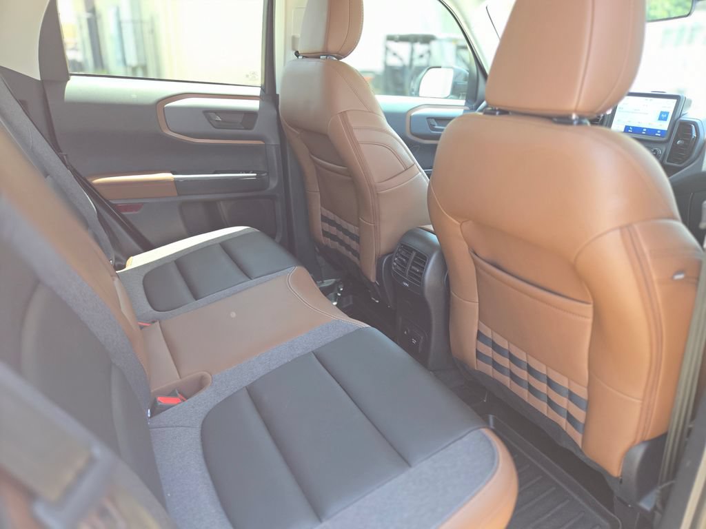 Certified 2024 Ford Bronco Sport Outer Banks AWD/4WD image 11