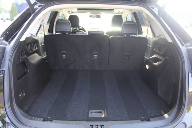 Certified 2024 Ford Edge Titanium AWD/4WD image 18