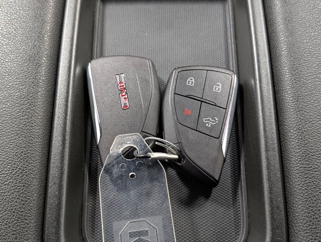 Used 2024 GMC Sierra 2500 Pro w/ Convenience Package AWD/4WD image 25