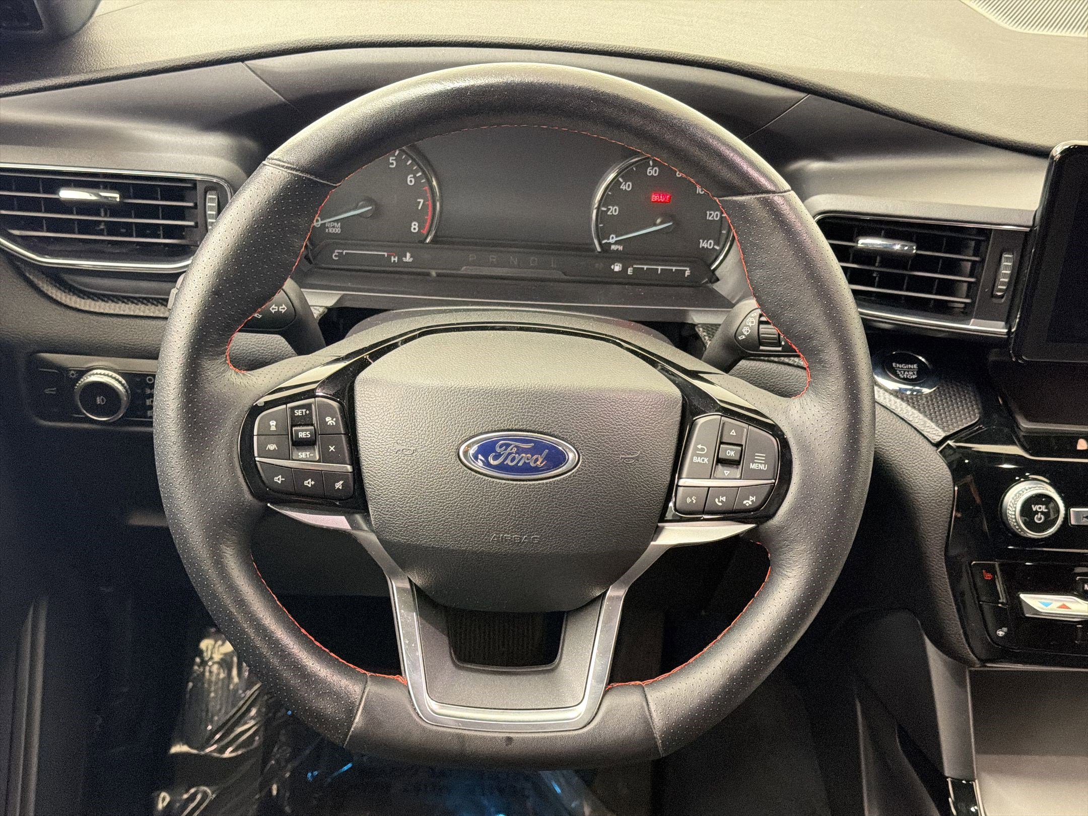 Certified 2023 Ford Explorer ST-Line AWD/4WD image 16