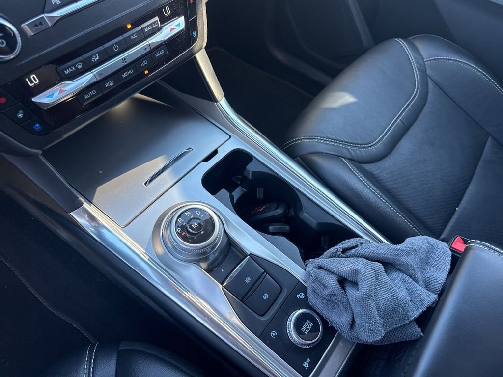 Certified 2020 Ford Explorer ST w/ ST Street Pack image 15