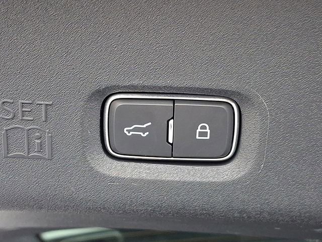 Certified 2025 Ford Expedition Max Platinum image 30