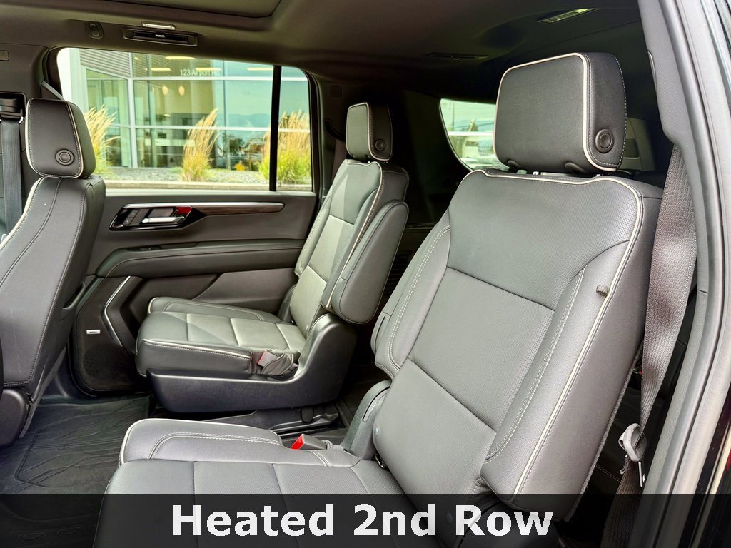 Used 2025 Chevrolet Suburban Premier w/ Sun And Tow Package image 10